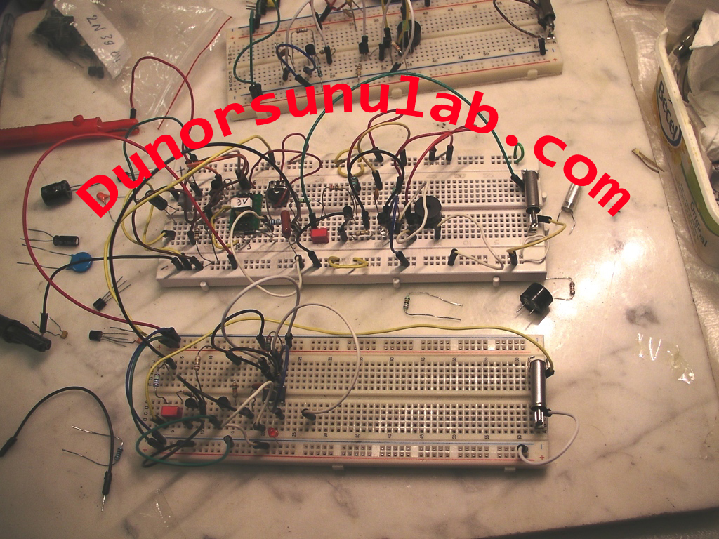 Un circuit pour tube Geiger à transformateur miniature !